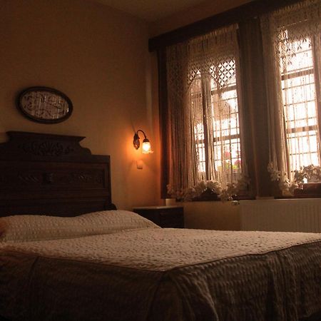 Hotel Archontiko Athina à Koumariá Chambre photo